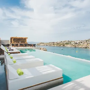 Super Paradise Hotel Отель Пляж Супер-Парадайз