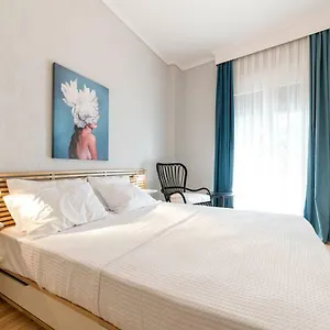  Apartment Pulse Tsimiski Greece